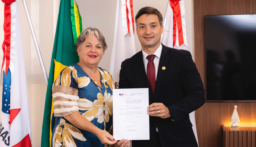 Ângela botelho nomeia os diretores de regionalização da caamg