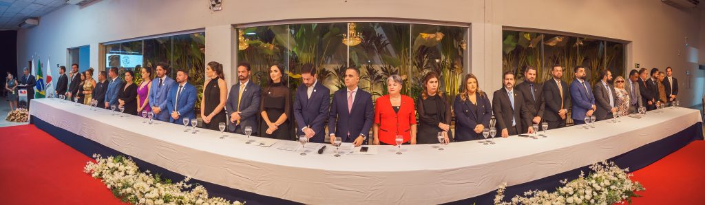 Em noite de compromissos e simbolismo, nova diretoria da subseção oab patos de minas toma posse