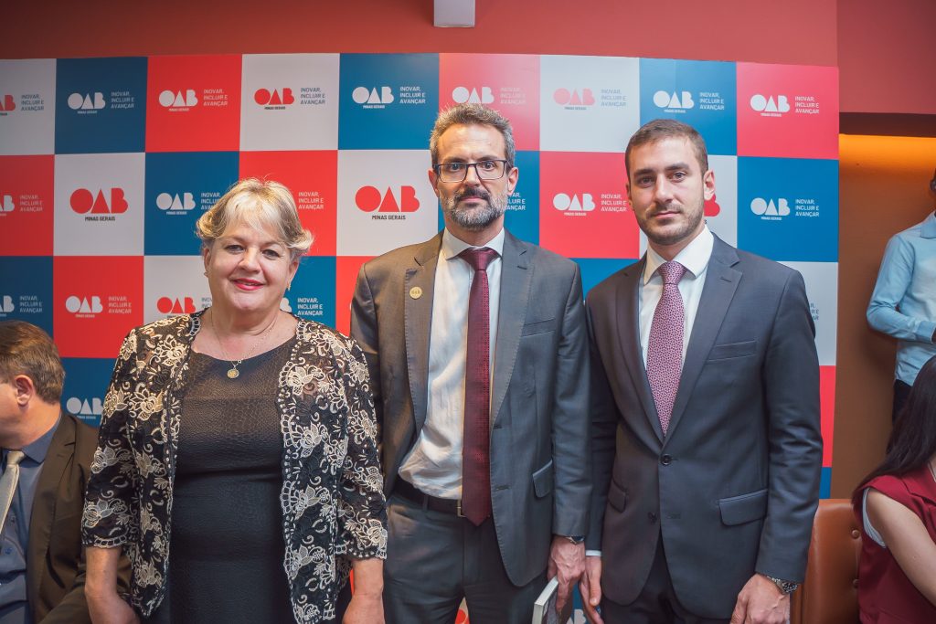 Presidente ângela botelho discursa em solenidade de posse das comissões da oab-mg triênio 2025-2027