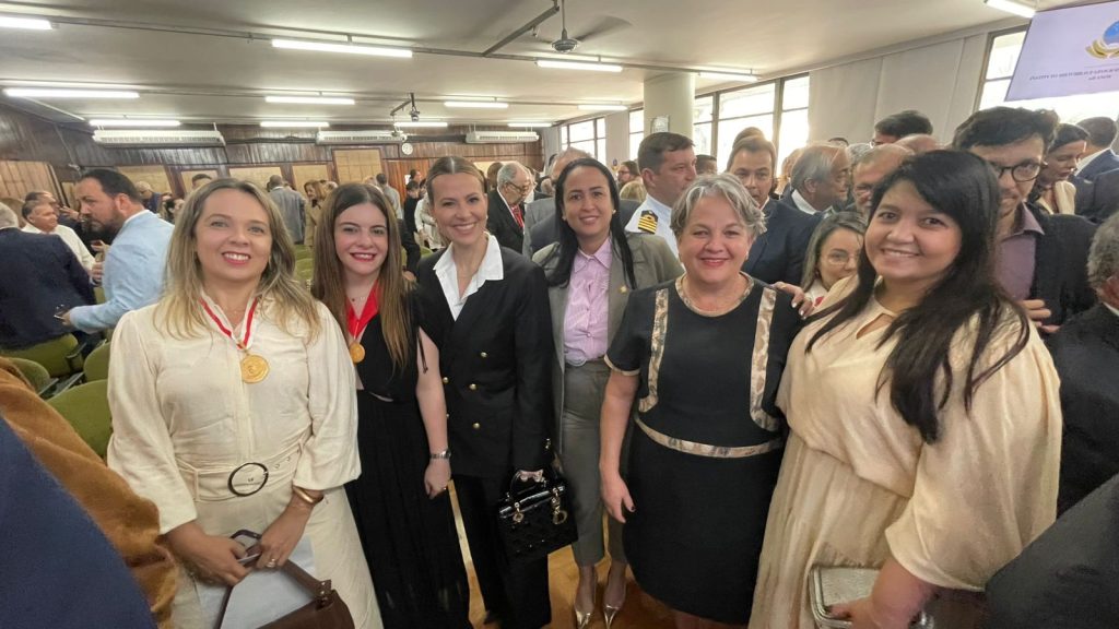 Ângela botelho participa de posse e celebração de 118 anos do instituto histórico e geográfico de minas gerais