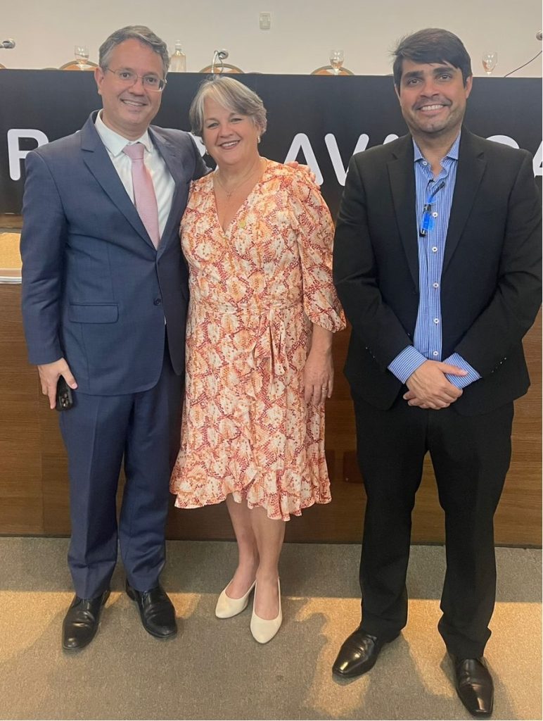 Durante o xvi congresso de processo civil da oab-mg, a presidente da caamg, ângela botelho, se manifesta contra o processo sigiloso em tramitação na oab nacional, que ameaça a autonomia das caixas de assistência