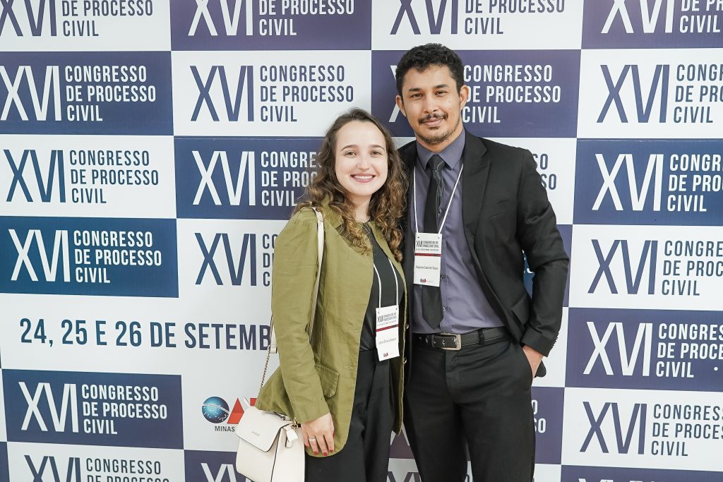 Durante o xvi congresso de processo civil da oab-mg, a presidente da caamg, ângela botelho, se manifesta contra o processo sigiloso em tramitação na oab nacional, que ameaça a autonomia das caixas de assistência